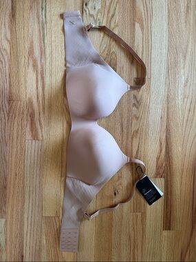 NWT Knix WingWoman Nude Bra Size 7